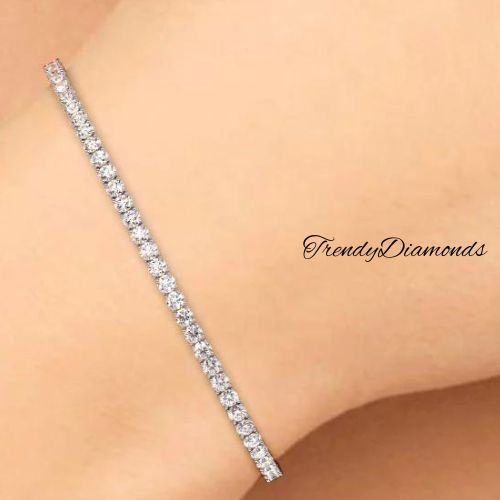 3.25ctw Round Brilliant Diamond Eternity Tennis Bracelet set in 14k White Gold